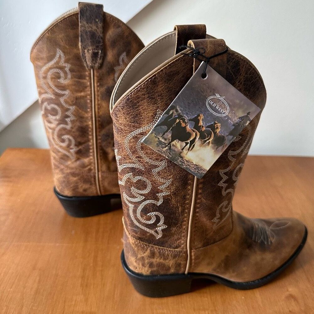 Old West cowboy Kids' 8" Round Toe Boots - Distressed Brown - Picture 3 of 8